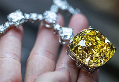 tiffany yellow diamond replica|tiffany's famous yellow diamond.